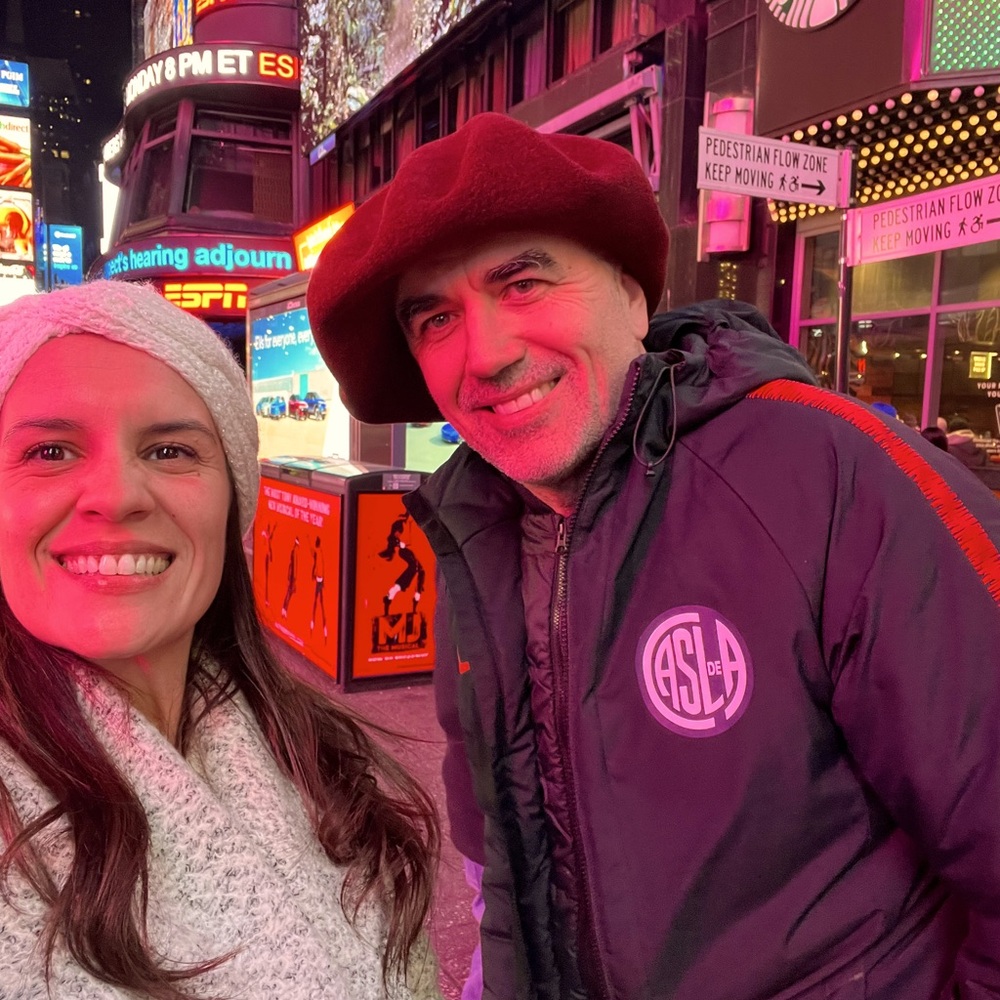 Meet your Poshers, Malena and George